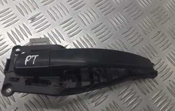 Opel Zafira B Rear door exterior handle