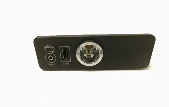 Land Rover Range Rover Sport L494 USB socket connector CPLA19C166CB