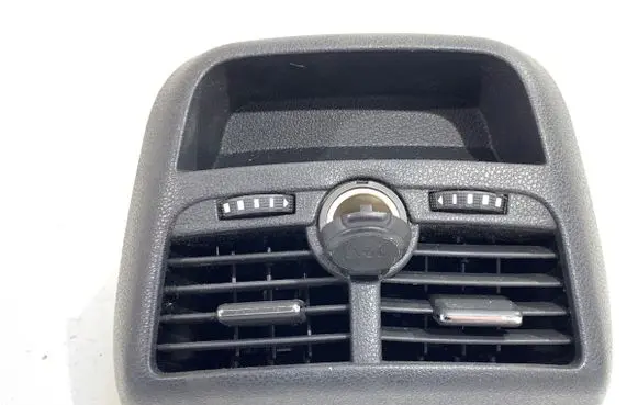 Peugeot 508 Rear air vent grill 9688876277