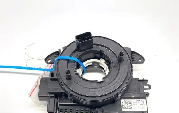 Volkswagen Jetta VI Airbag squib ring wiring 5K0953569B