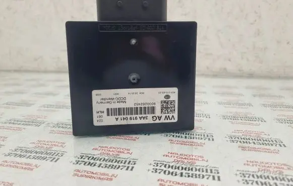Volkswagen Touran II Power management control unit 3AA919041A