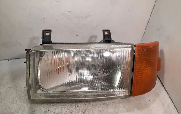 Volkswagen Transporter - Caravelle T4 Headlight/headlamp 30213636900 7R0144437 0244437