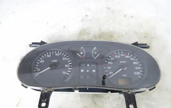 Renault Clio II Speedometer (instrument cluster) P8200059763