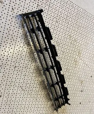 Renault Megane II Front bumper lower grill 8200114155