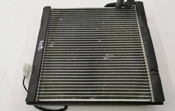Toyota C-HR I Air conditioning (A/C) radiator (interior) 02U10H6743B