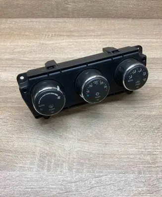Chrysler Sebring (JS) Climate control unit P55111815AE
