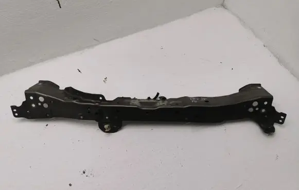 Honda CR-V Radiator support slam panel