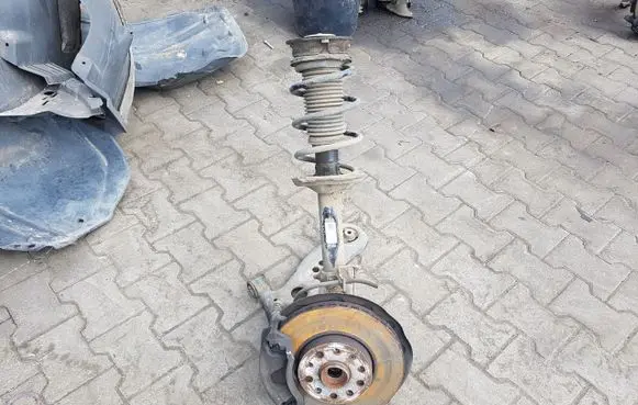 Volkswagen Golf VII Front wheel hub spindle knuckle 5Q0413023FJ