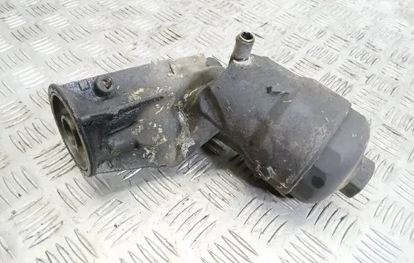 Opel Combo C Oil filter mounting bracket 