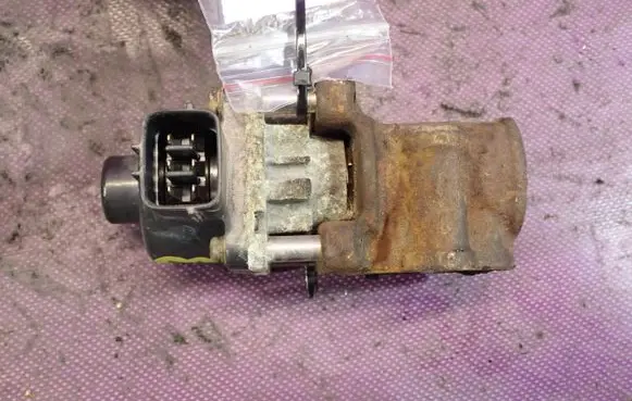 Mazda 3 I EGR valve