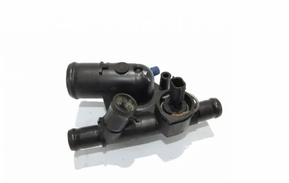 Opel Vivaro Thermostat housing 8200907243C