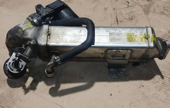 EGR valve cooler