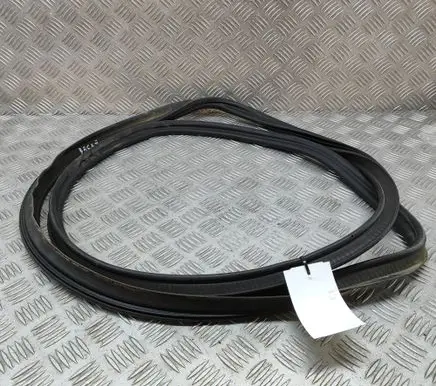 BMW 4 F32 F33 Trunk rubber seal (body) 4G5827705D