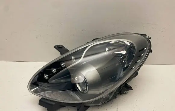 Alfa Romeo Giulietta Headlight/headlamp 00505530770 22E7T2