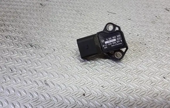 Volkswagen Golf Plus Air pressure sensor 0281002399 038906051B