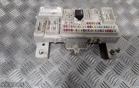 Ford Focus C-MAX Fuse module 4M5T14A073BG