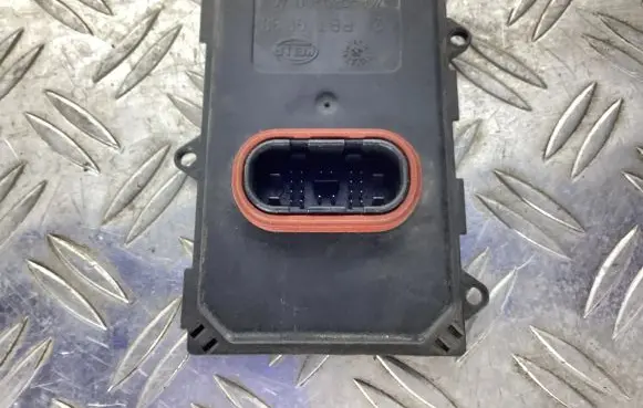 Headlight ballast module Xenon