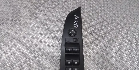 BMW 5 E60 E61 Electric window control switch 6939098