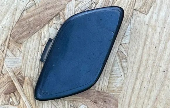 BMW 3 GT F34 Front tow hook cap/cover 7128243