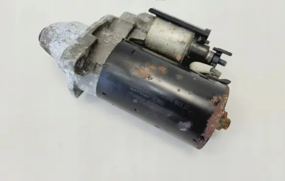 Volkswagen Phaeton Starter motor 012911023C