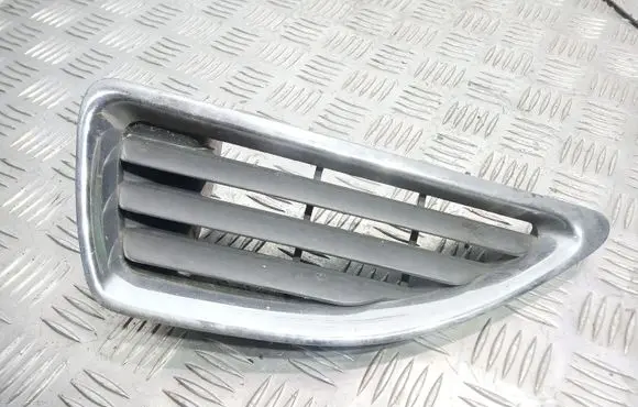 Renault Megane I Front grill 7700428963