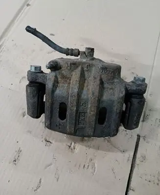 Citroen C-Crosser Front brake caliper NOCODE