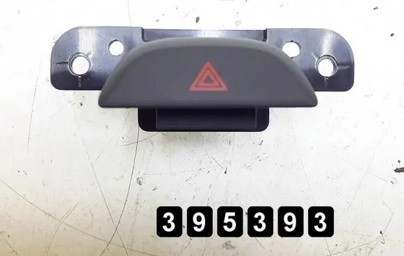 Nissan Pulsar Hazard light switch 682uu3zl0a