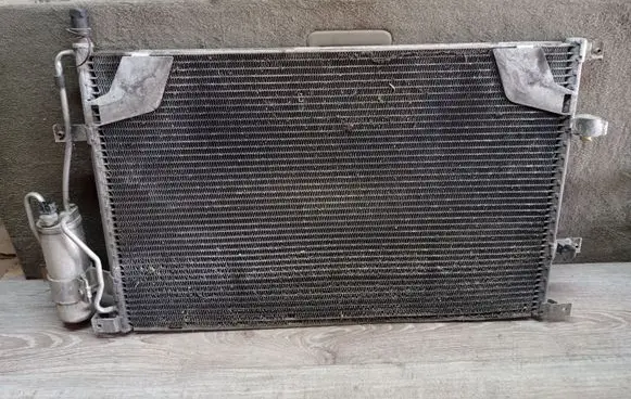 Volvo S60 A/C cooling radiator (condenser) 31101053