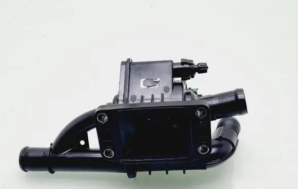 Thermostat/thermostat housing