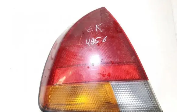 Mitsubishi Carisma Rear/tail lights