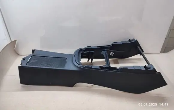 Volkswagen Golf VI Center console 1K0862531A