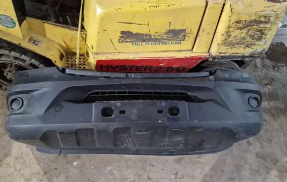Mercedes-Benz Sprinter W906 Front bumper A9068850411