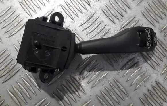 BMW 5 E39 Wiper control stalk 8375407 01204010