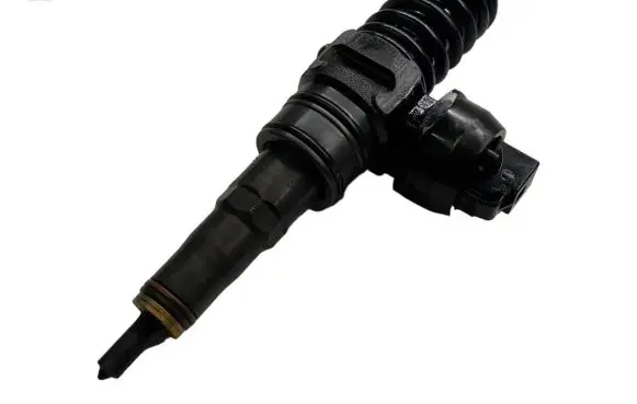 Volkswagen Golf Plus Fuel injector 0414720312