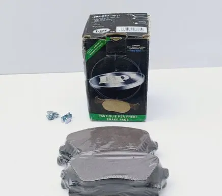Opel Corsa C Brake pads (front) 209662