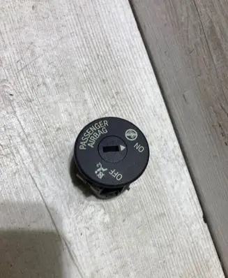 Mini Clubman F54 Passenger airbag on/off switch 9326501