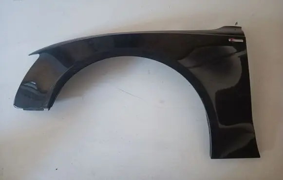 Audi A5 8T 8F Fender