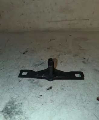 Audi A6 C7 Loading door lock loop/hook striker 4G5827507