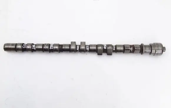 Volvo 850 Camshaft 1001777