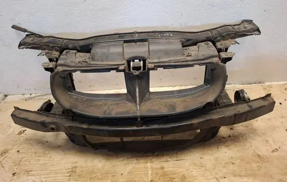 BMW 3 E90 E91 Radiator support slam panel bracket 
