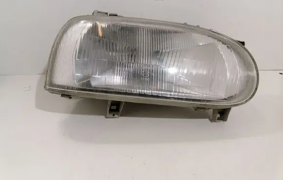 Volkswagen Golf III Headlight/headlamp 18474R