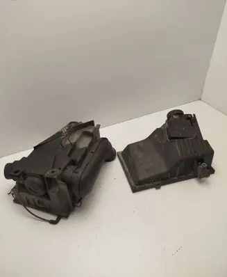 Audi 80 90 B2 Air filter box cover 3A0129607S