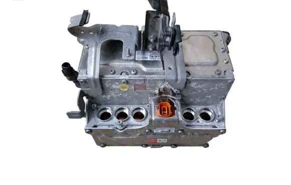 Volkswagen PASSAT B8 Voltage converter inverter 3G0907070H