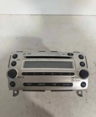 Toyota Urban Cruiser (XP110) Radio/CD/DVD/GPS head unit 8612052580 P1A00841 1230001700C101