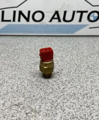 BMW 5 E39 Coolant temperature sensor 1741900