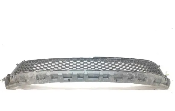 Nissan NV300 Front bumper lower grill 622544919R