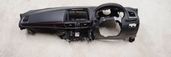 Mazda 6 Dashboard GJE860A61 B0801363