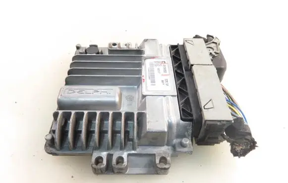 Chevrolet Cruze Engine control unit/module 25184302