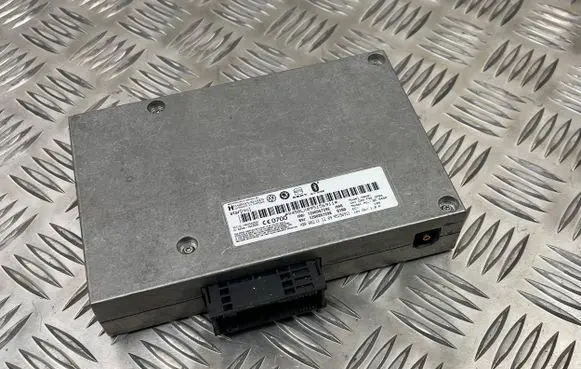 Volkswagen PASSAT B6 Bluetooth control unit module 1Z0035729E