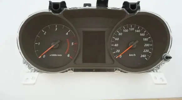 Mitsubishi Lancer X Speedometer (instrument cluster) 8100B366 0T26736